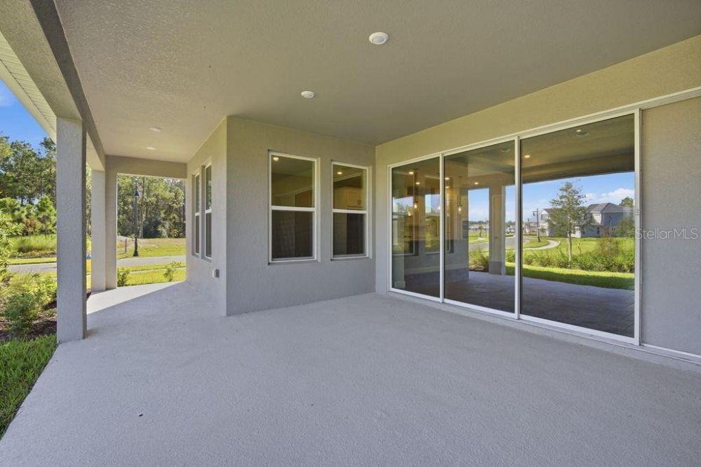 35056 Emberview Drive, Zephyrhills, FL 33541 Photo