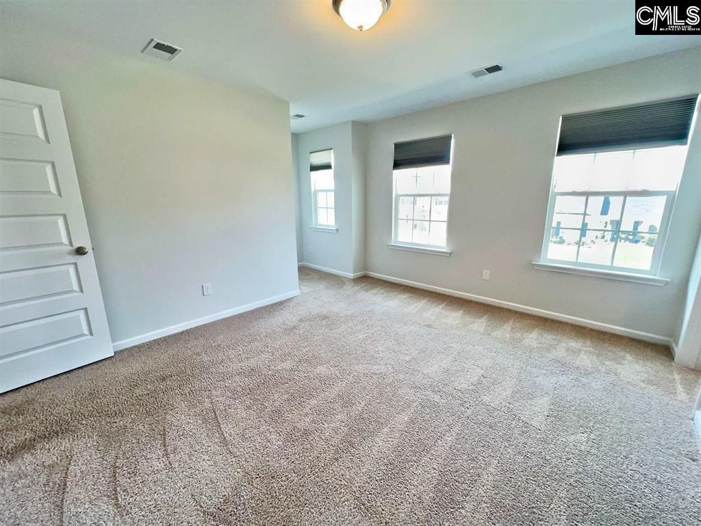 267 Aldergate Drive Photo 19