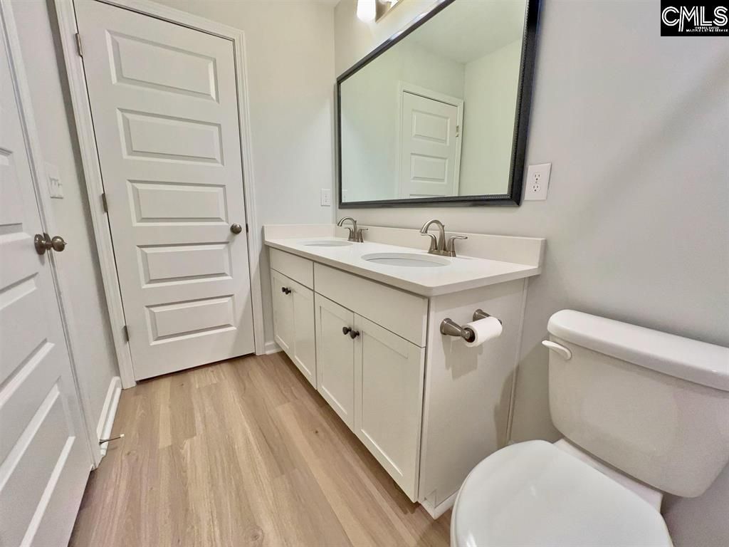 267 Aldergate Drive Photo 22