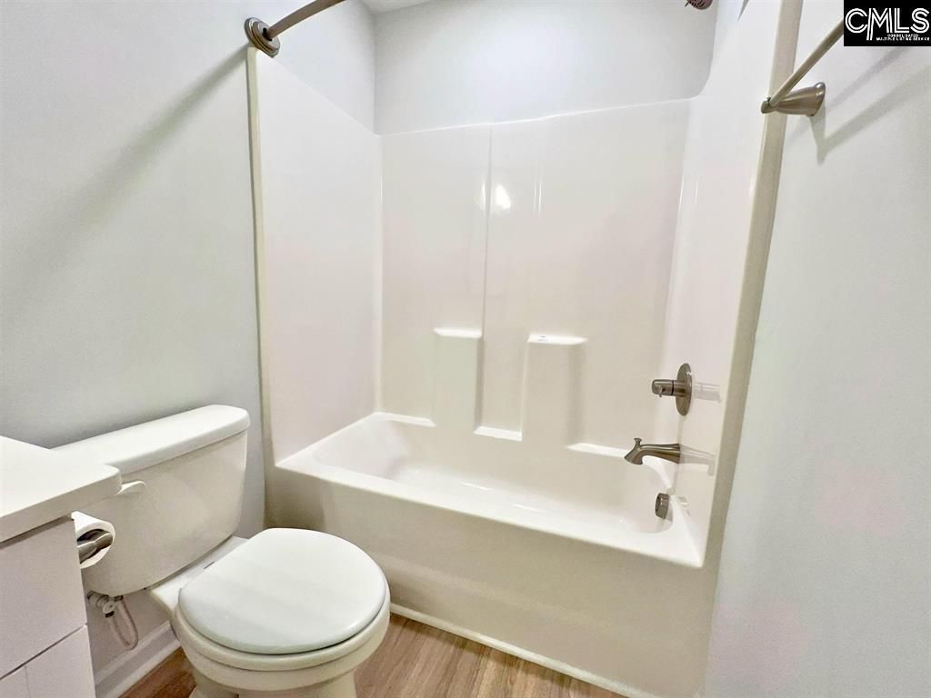 267 Aldergate Drive Photo 23