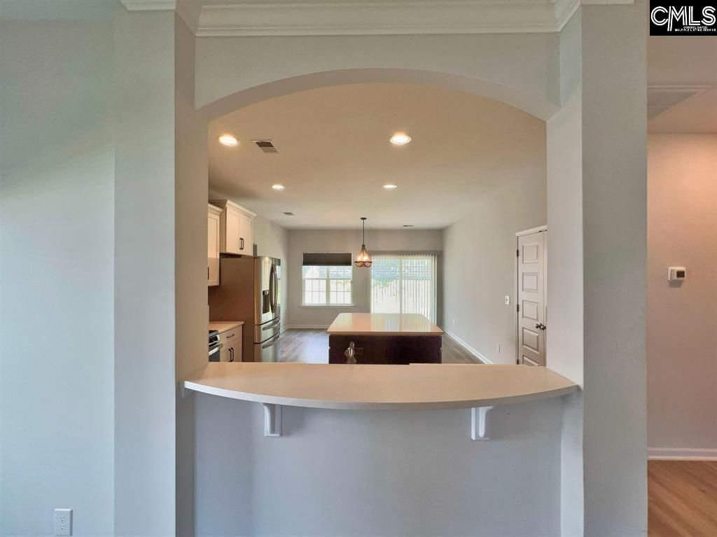 267 Aldergate Drive Photo 6