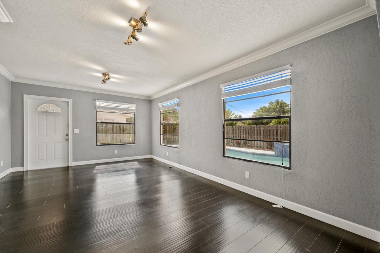 3670 NW 78th Lane, Coral Springs, FL 33065 Photo