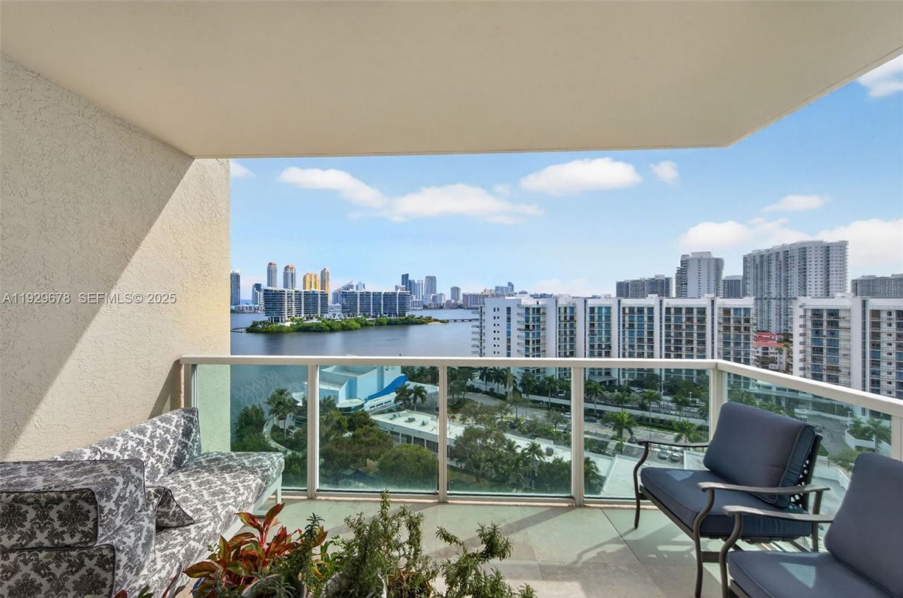 3330 NE 190th St, Unit 1519, Aventura, FL 33180 Photo