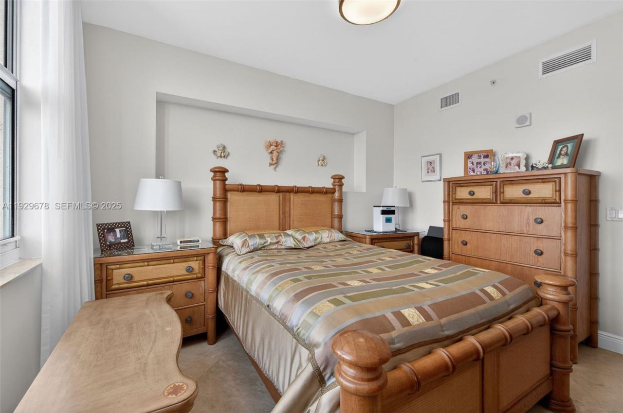 3330 NE 190th St, Unit 1519, Aventura, FL 33180 Photo