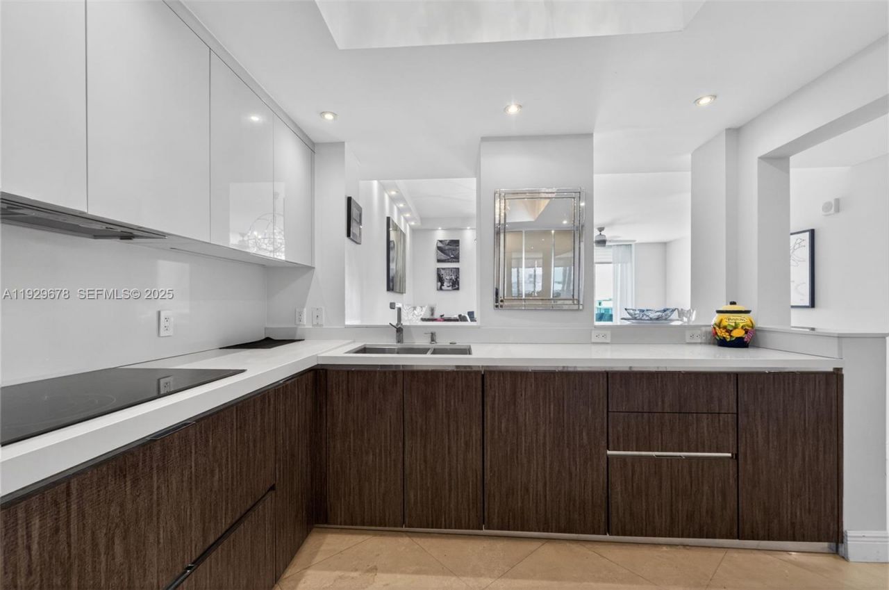 3330 NE 190th St, Unit 1519, Aventura, FL 33180 Photo