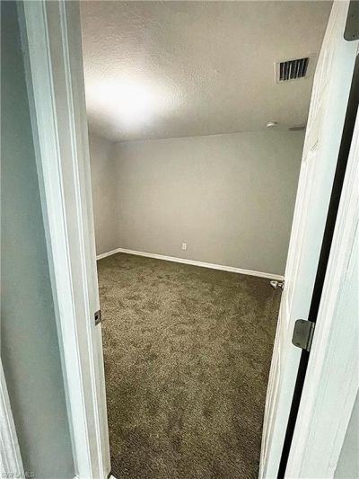 2614 NE 6th Pl, Cape Coral, FL 33909 Photo