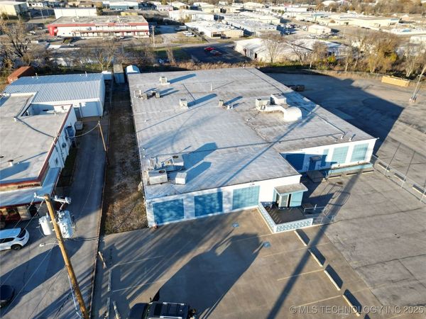 6923 E 14th Street , Tulsa, OK 74112