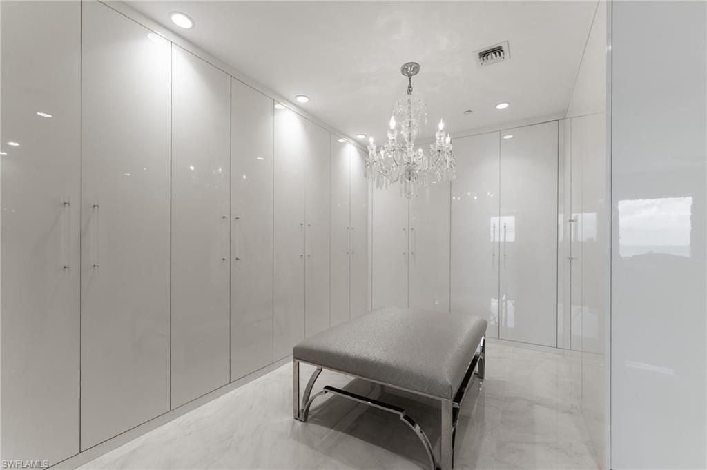 8473 Bay Colony Dr, Unit 701, Naples, FL 34108 Photo