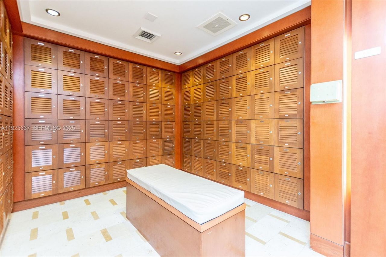 41 SE 5th St, Unit 2314, Miami, FL 33131 Photo