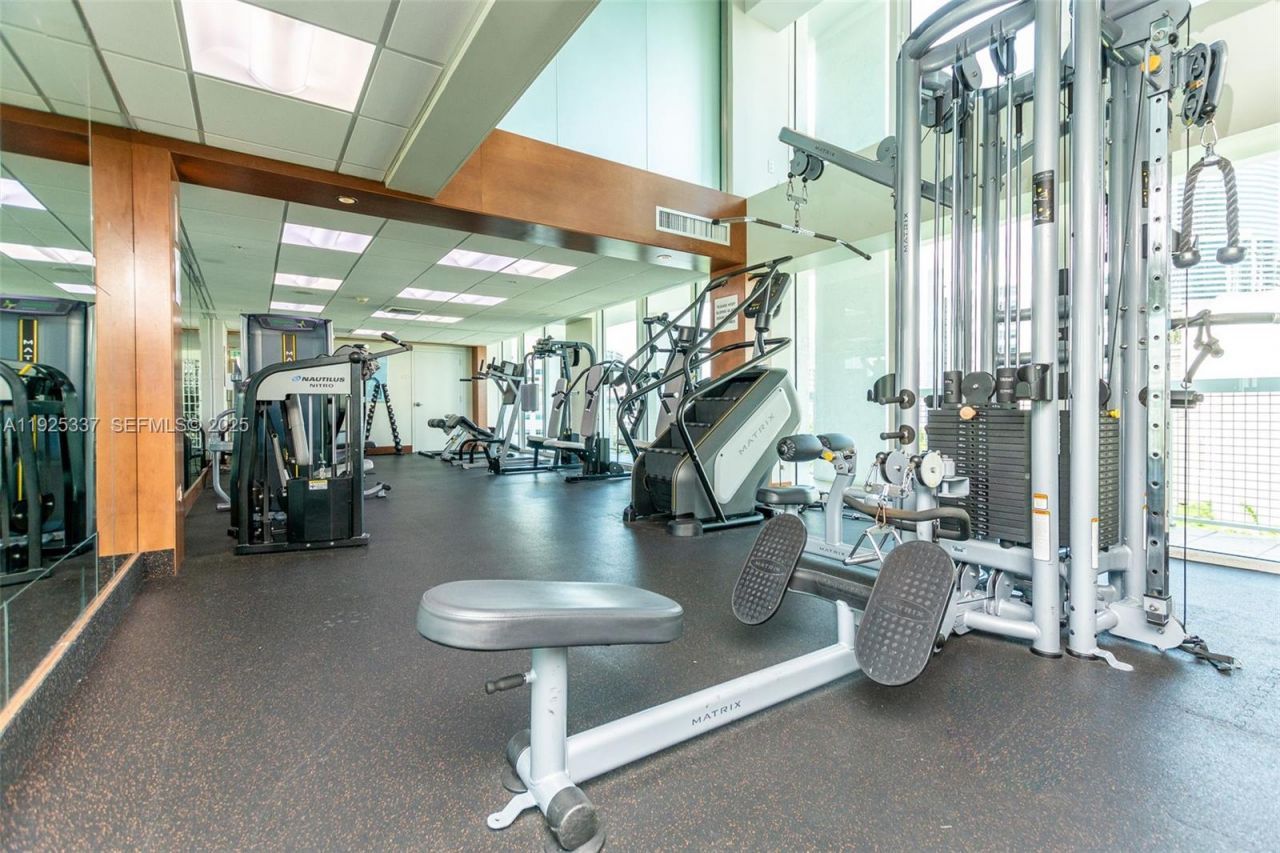 41 SE 5th St, Unit 2314, Miami, FL 33131 Photo