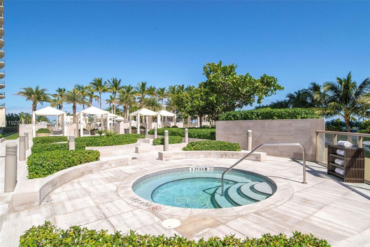 9701 Collins Ave, Unit 2303S, Bal Harbour, FL 33154 Photo