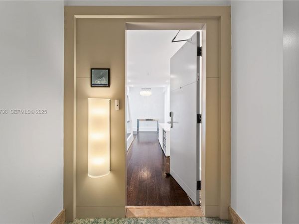 6799 Collins Ave, Unit 1005, Miami Beach, FL 33141