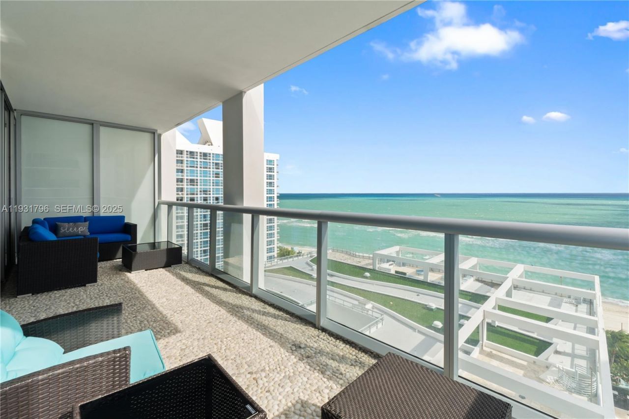 6799 Collins Ave, Unit 1005, Miami Beach, FL 33141 Photo