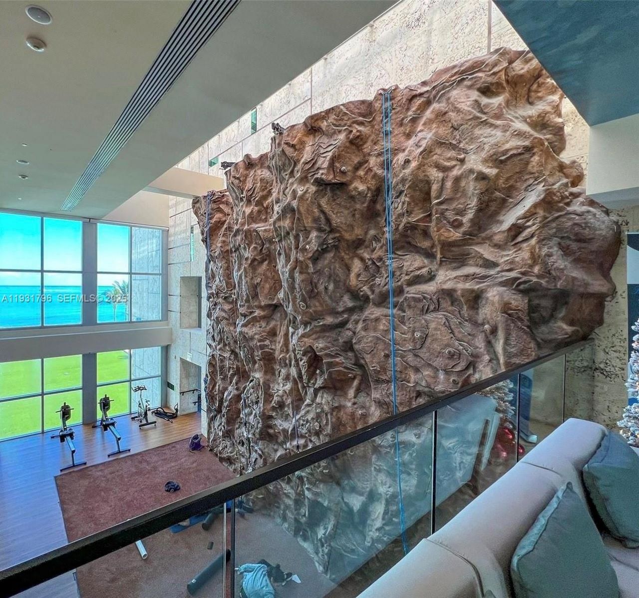 6799 Collins Ave, Unit 1005, Miami Beach, FL 33141 Photo