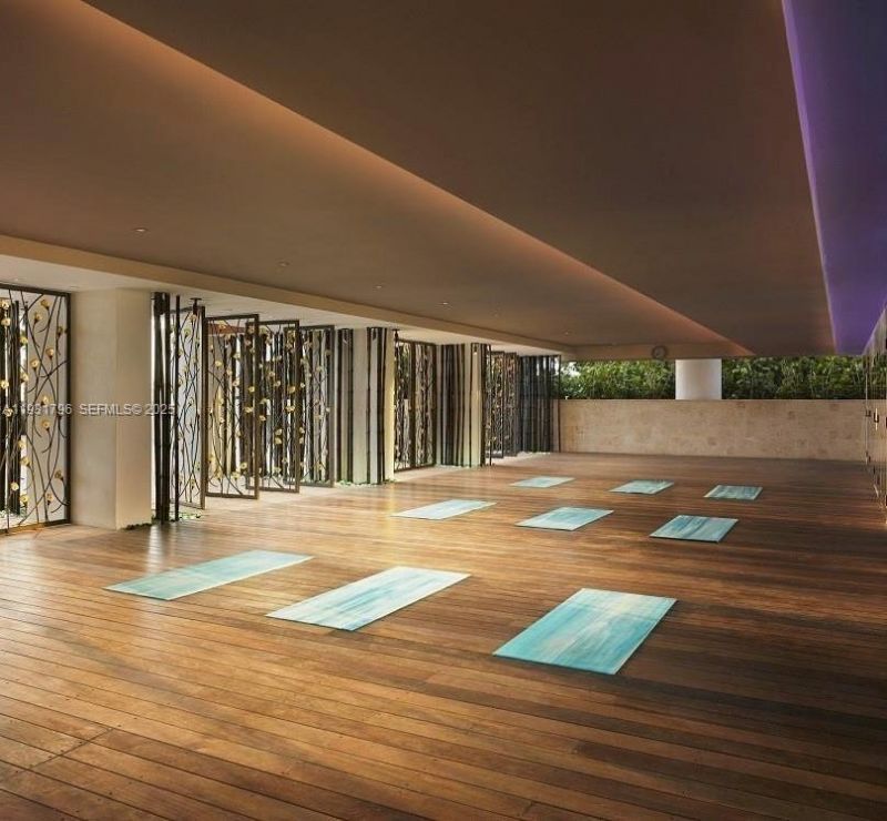 6799 Collins Ave, Unit 1005, Miami Beach, FL 33141 Photo