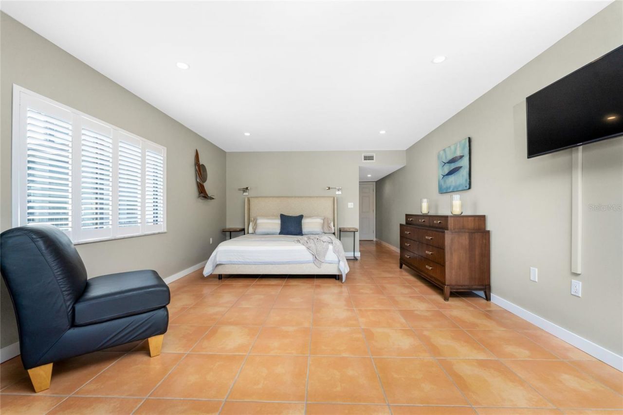 3230 South Shore Drive, Unit 33B, Punta Gorda, FL 33955 Photo