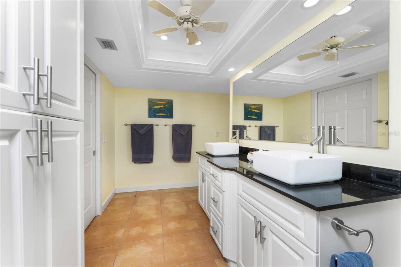 3230 South Shore Drive, Unit 33B, Punta Gorda, FL 33955 Photo