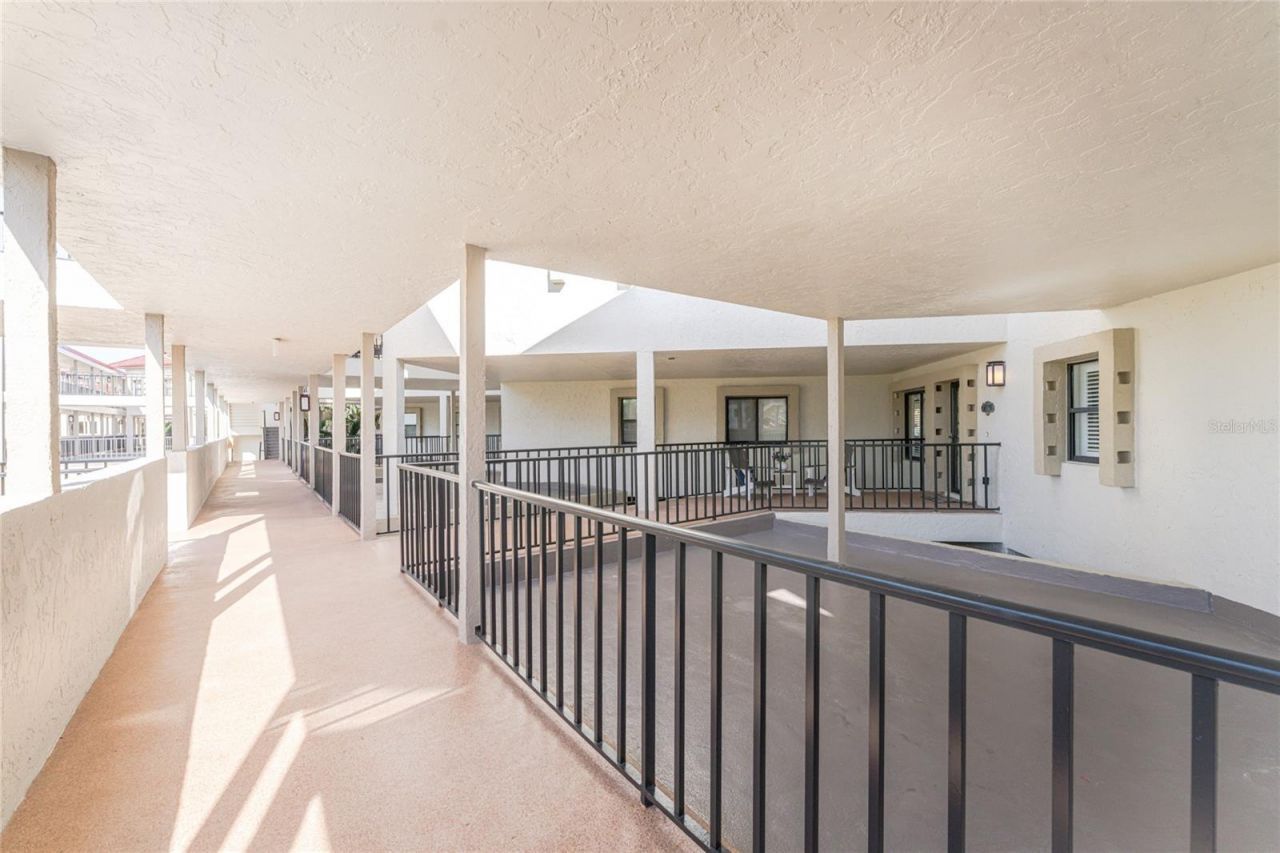 3230 South Shore Drive, Unit 33B, Punta Gorda, FL 33955 Photo