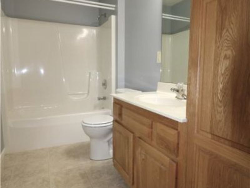 3 Fox Run Cove, Unit B, Norwalk, OH 44857 Photo 12