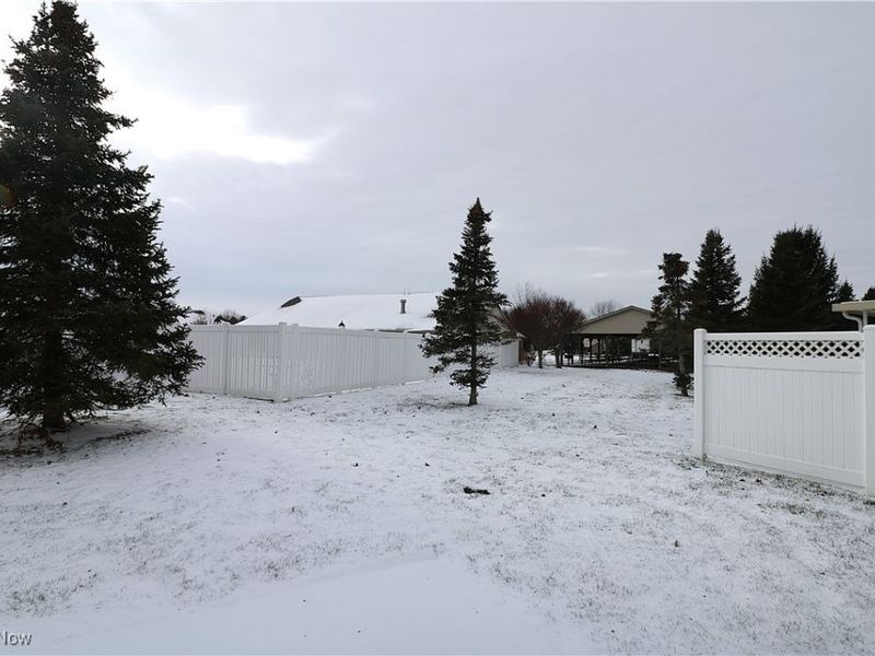 3 Fox Run Cove, Unit B, Norwalk, OH 44857 Photo 16