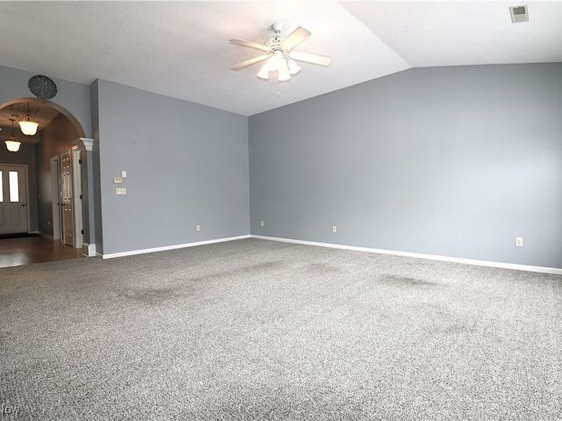 3 Fox Run Cove, Unit B, Norwalk, OH 44857 Photo 3
