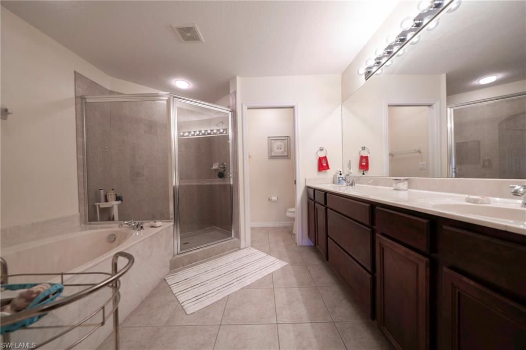 3372 Dandolo Cir, Cape Coral, FL 33909 Photo