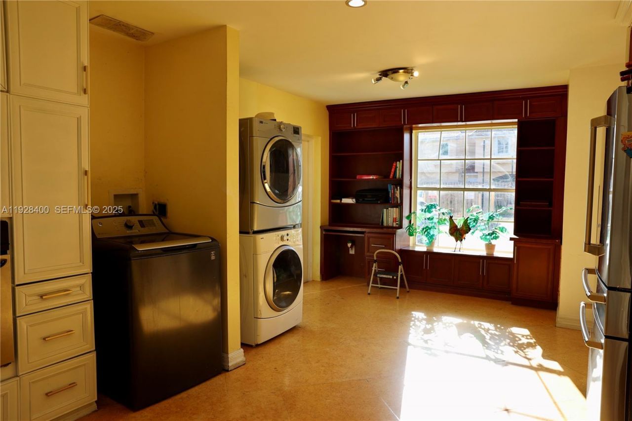 11049 SW 152nd Ct , Miami, FL 33196 Photo