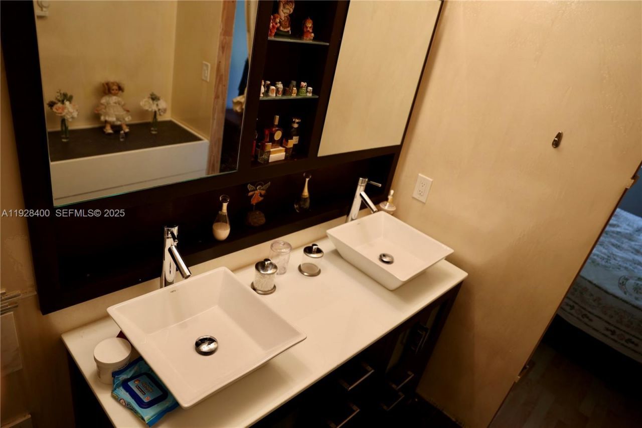 11049 SW 152nd Ct , Miami, FL 33196 Photo