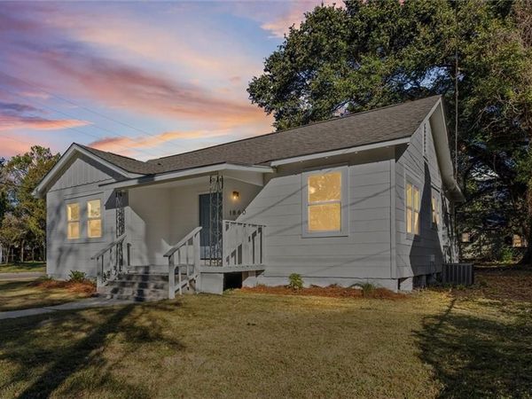 1860 Calmes Street, Mobile, AL 36606