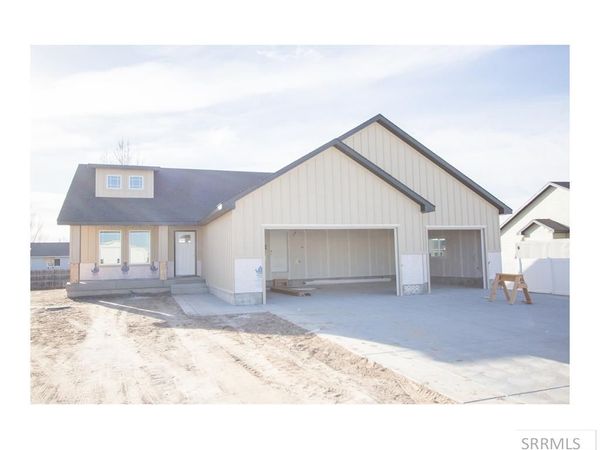 3888 E Hemlock Lane, RIGBY, ID 83442
