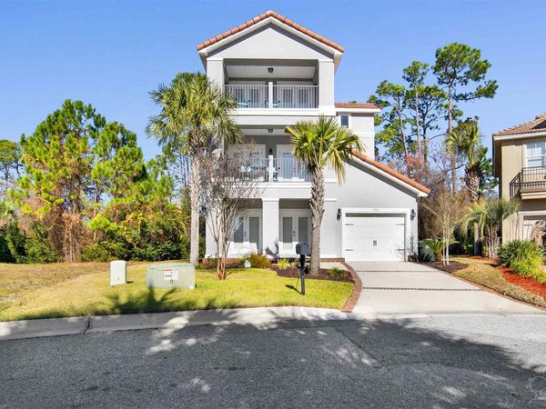 7955 Double Gate Dr, Pensacola, FL 32507