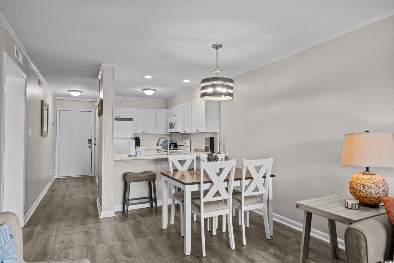 9501 Shore Dr. Photo 12