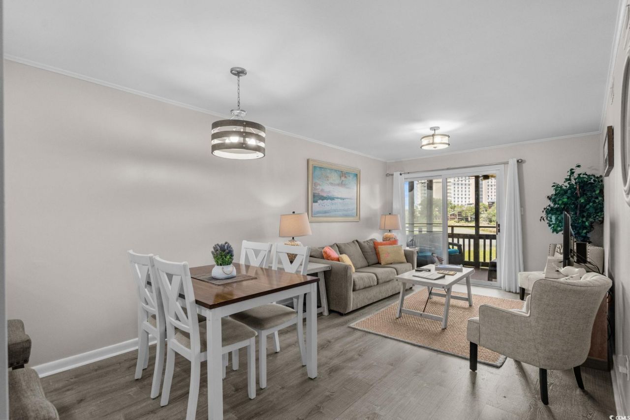 9501 Shore Dr. Photo 17