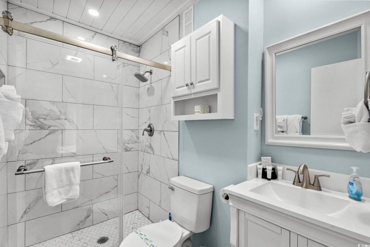 9501 Shore Dr. Photo 20