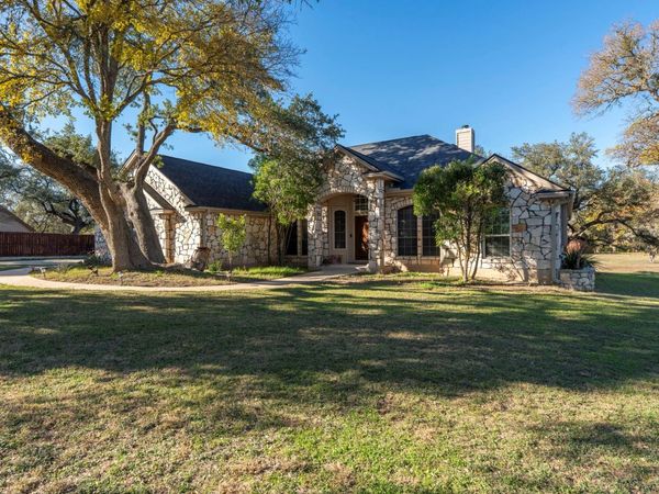 330 Humphrey DR, Buda, TX 78610
