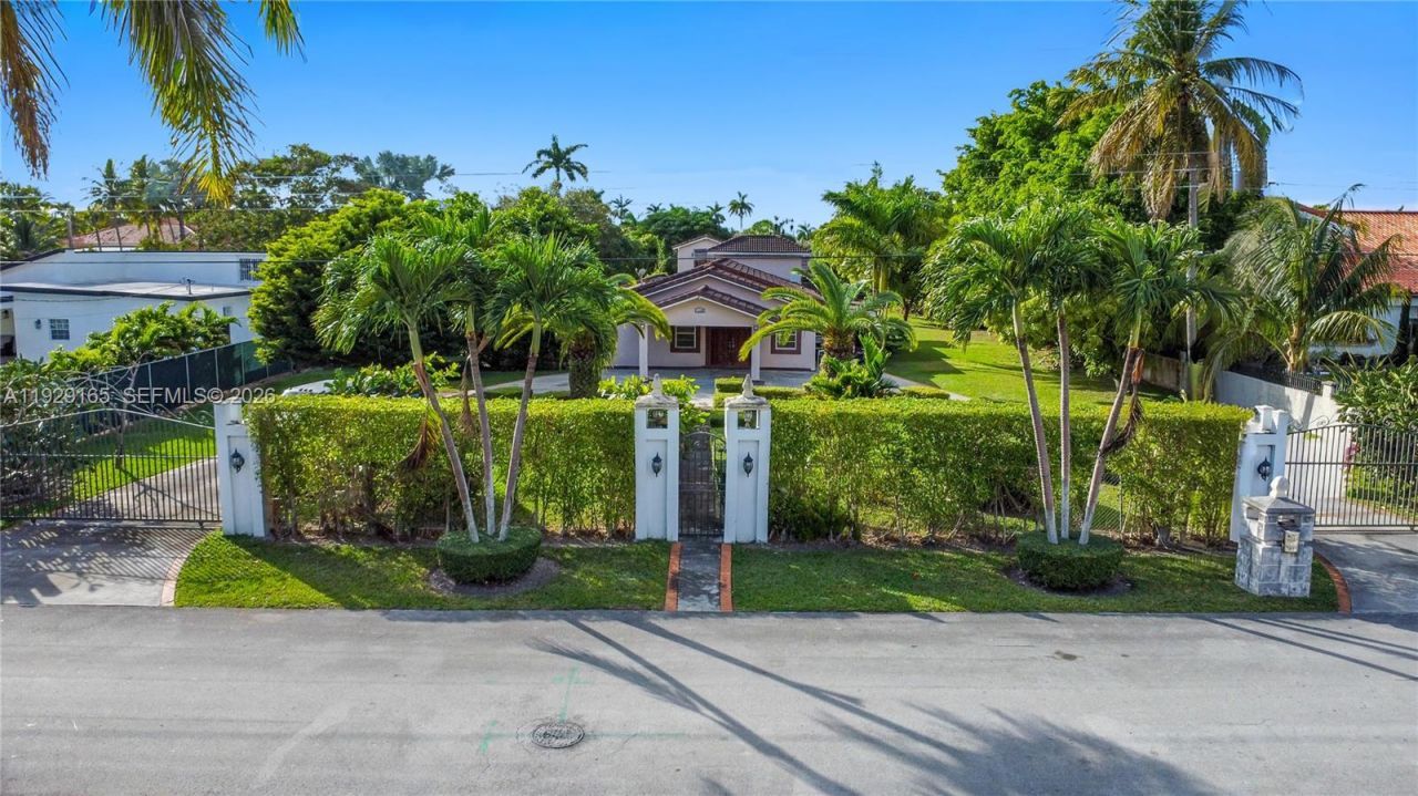 300 SW 123rd Ave, Miami, FL 33184 Photo