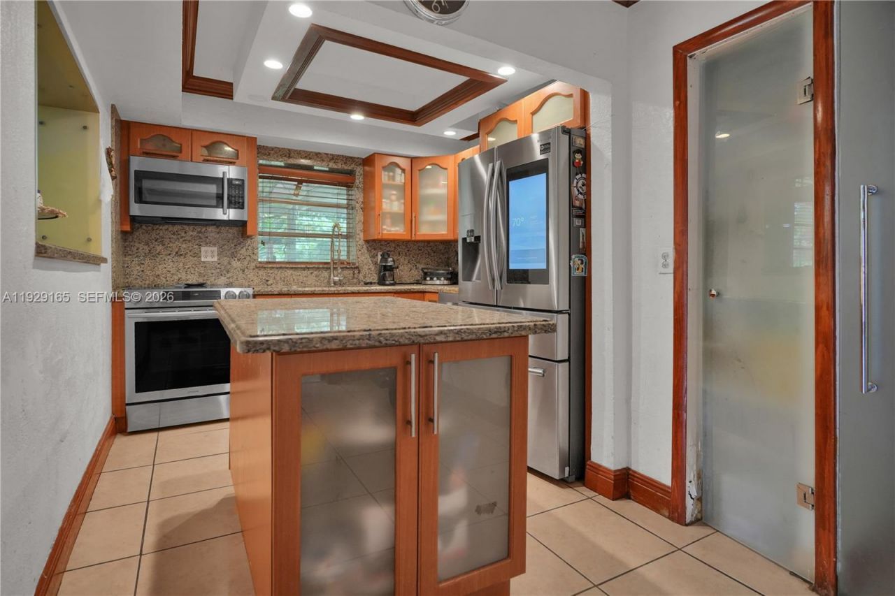 300 SW 123rd Ave, Miami, FL 33184 Photo