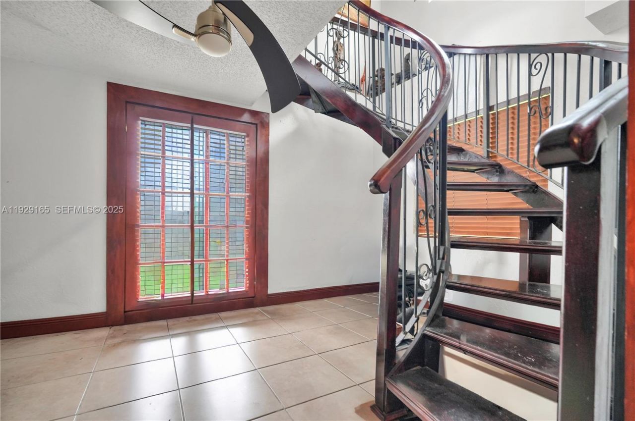 300 SW 123rd Ave , Miami, FL 33184 Photo