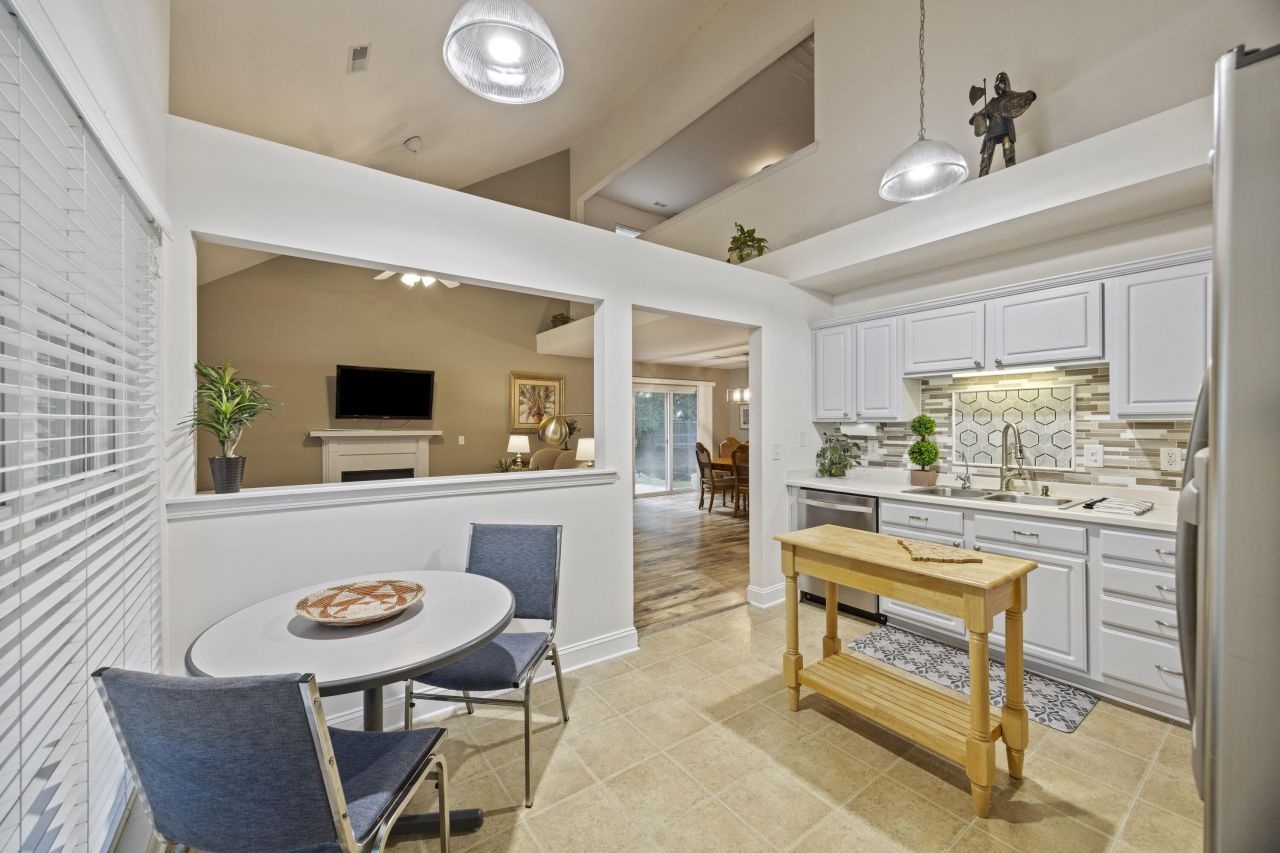 5349 Deep Blue Lane Photo 15