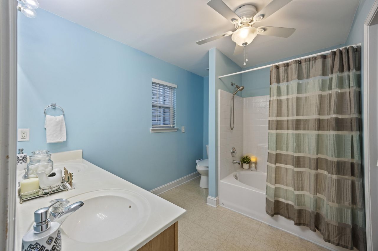 5349 Deep Blue Lane Photo 24