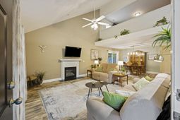 5349 Deep Blue Lane photo 4