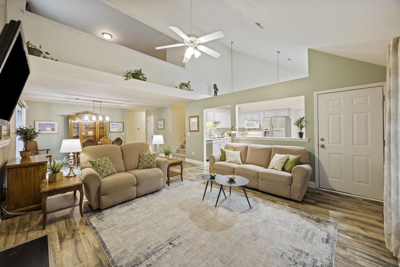 5349 Deep Blue Lane Photo 6