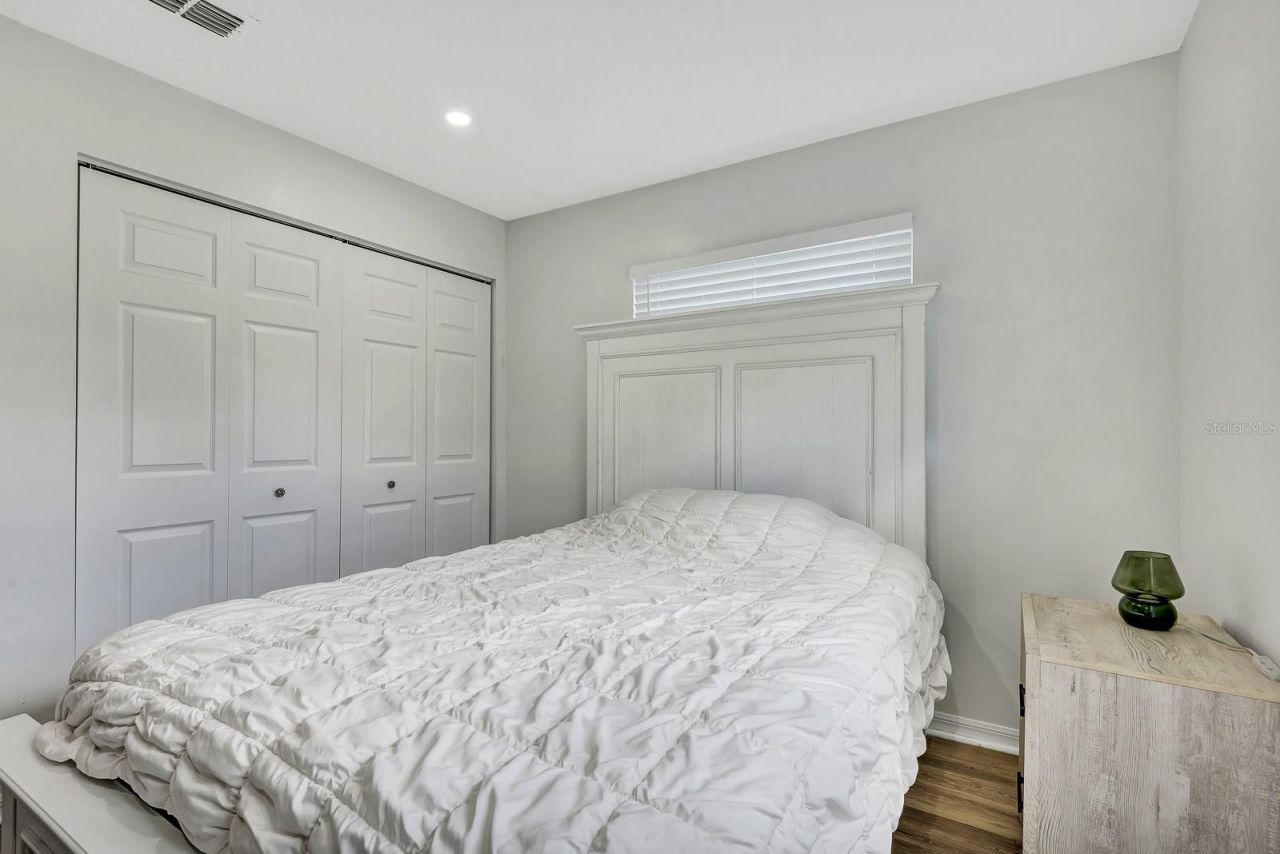 5304 72nd Street E, Bradenton, FL 34203 Photo