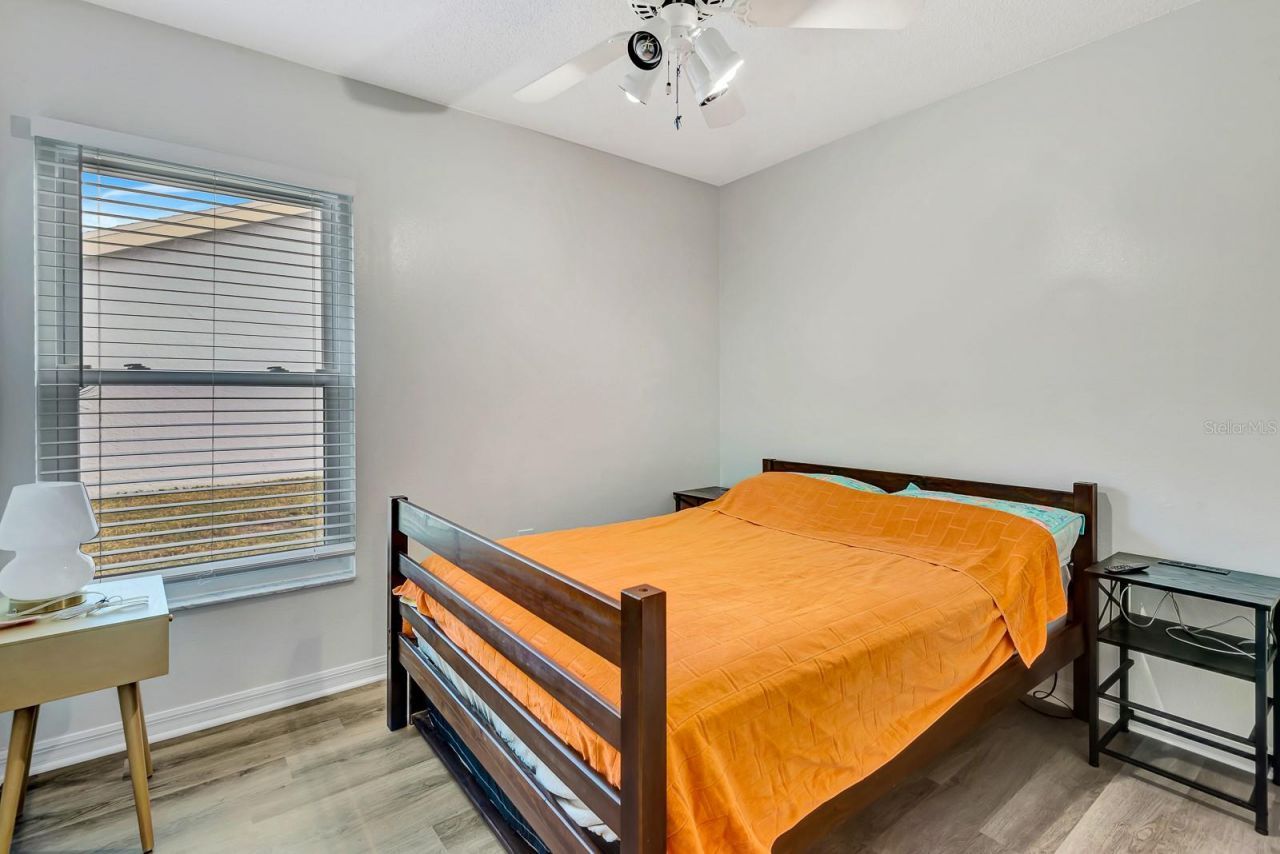 5304 72nd Street E, Bradenton, FL 34203 Photo