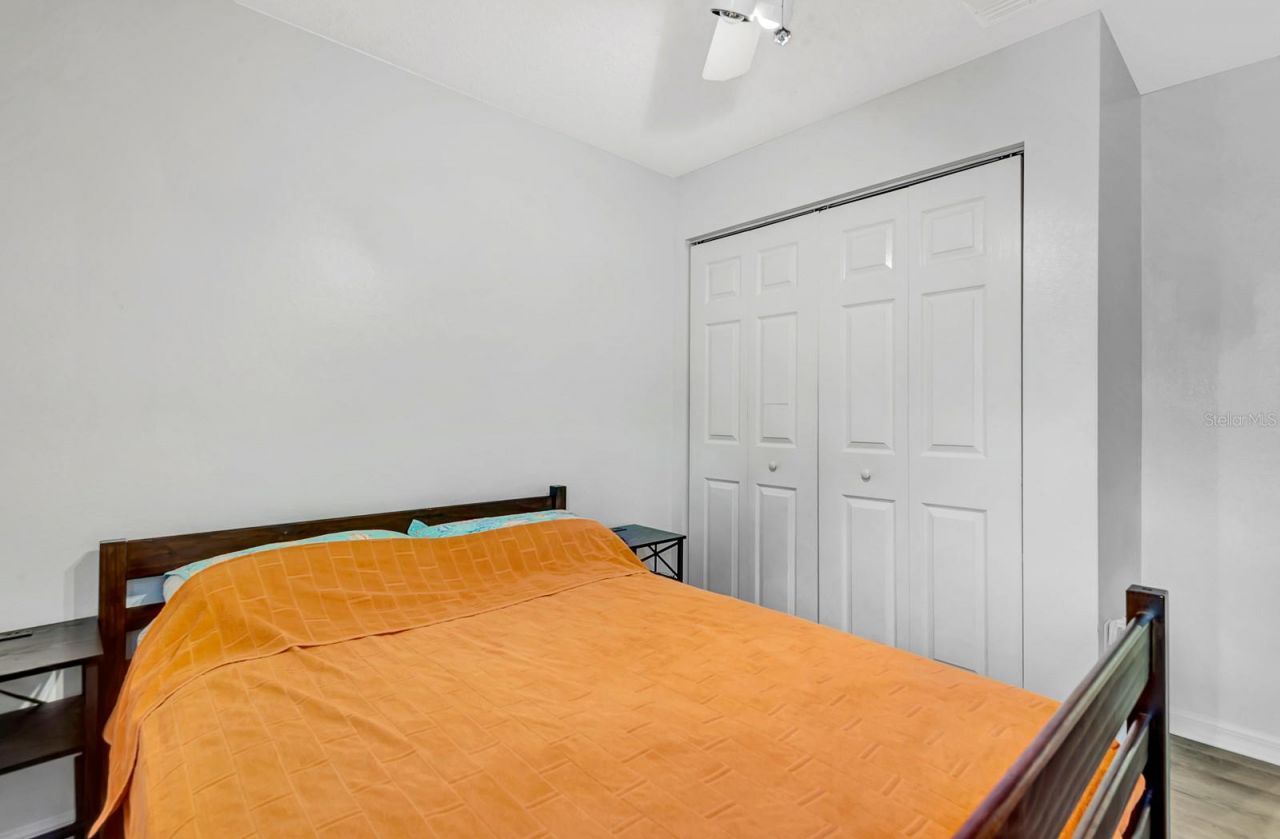 5304 72nd Street E, Bradenton, FL 34203 Photo