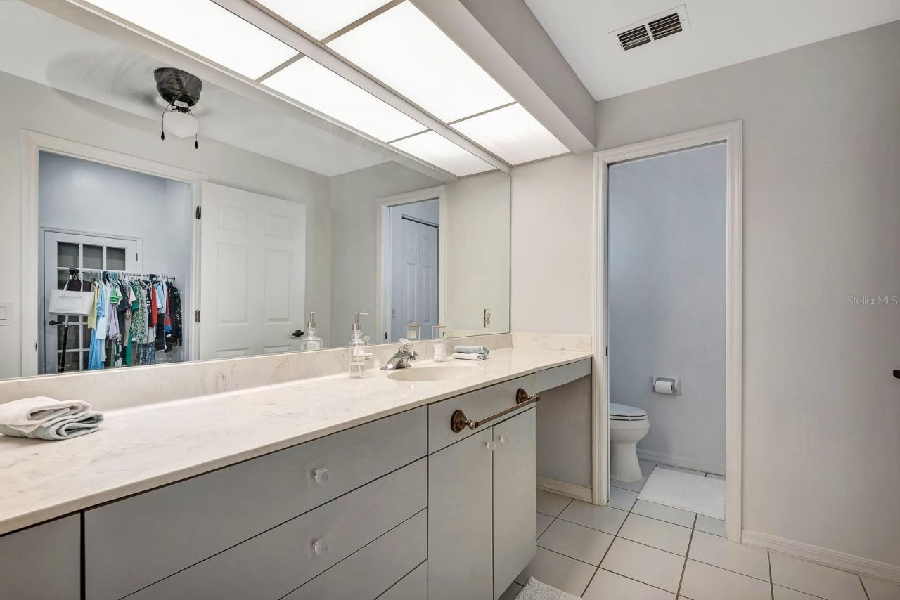 5304 72nd Street E, Bradenton, FL 34203 Photo