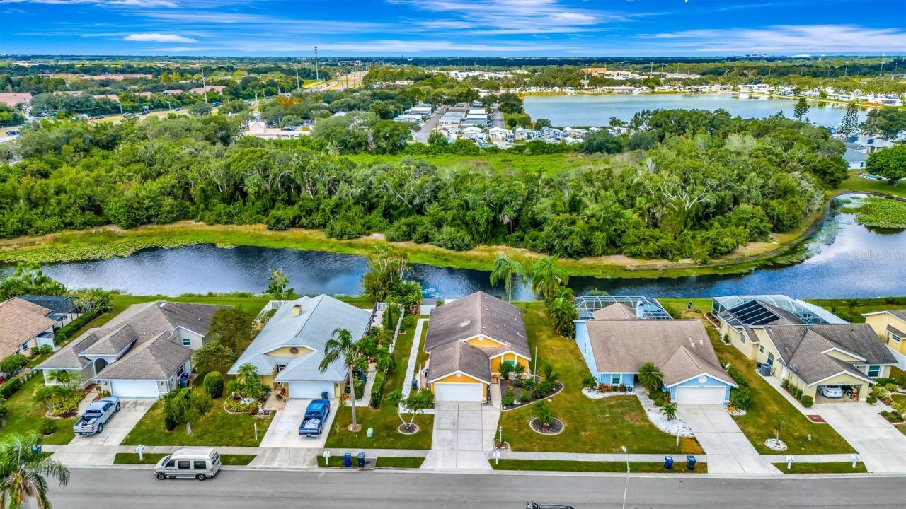 5304 72nd Street E, Bradenton, FL 34203 Photo