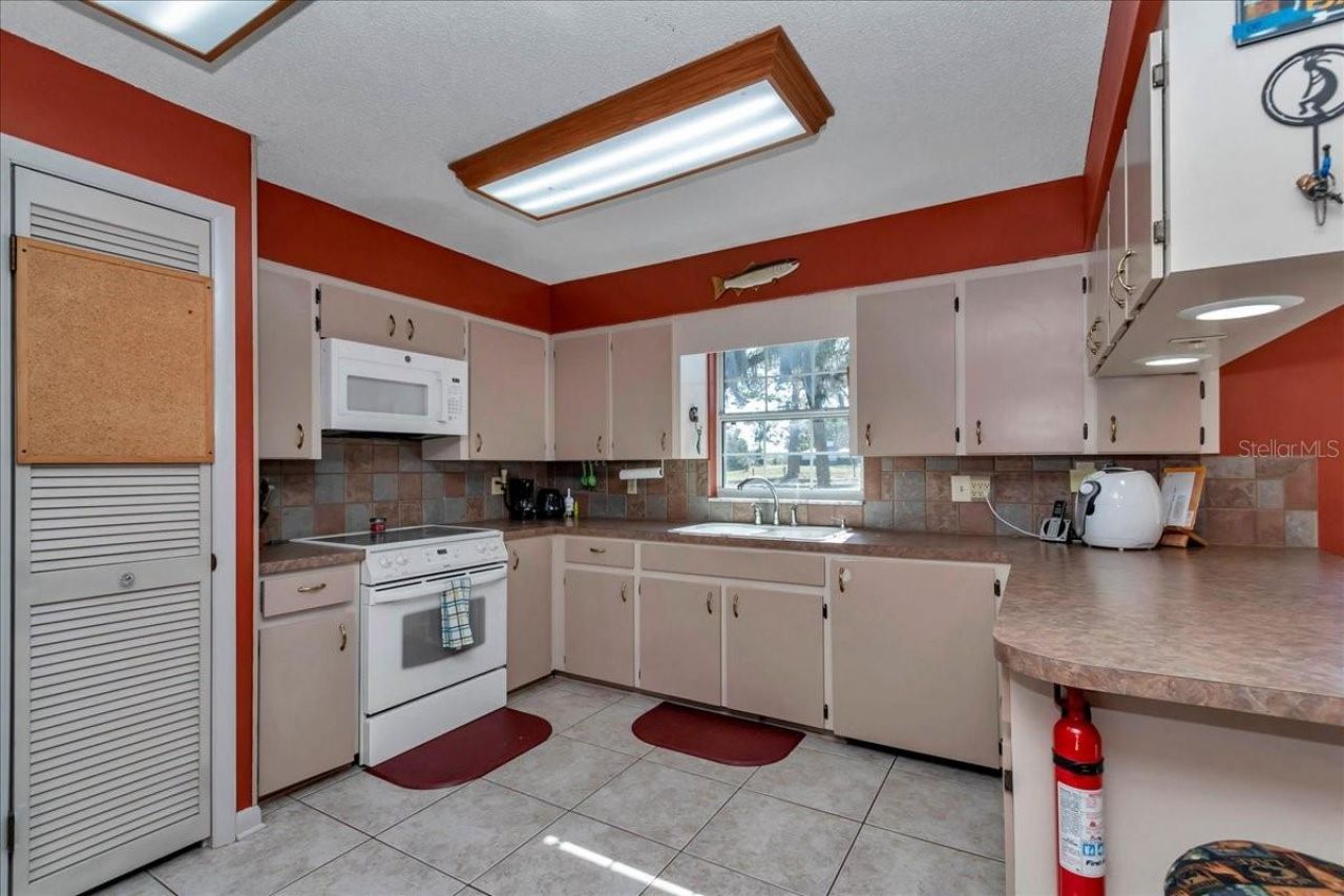 12151 SE 103rd Lane, Dunnellon, FL 34431 Photo