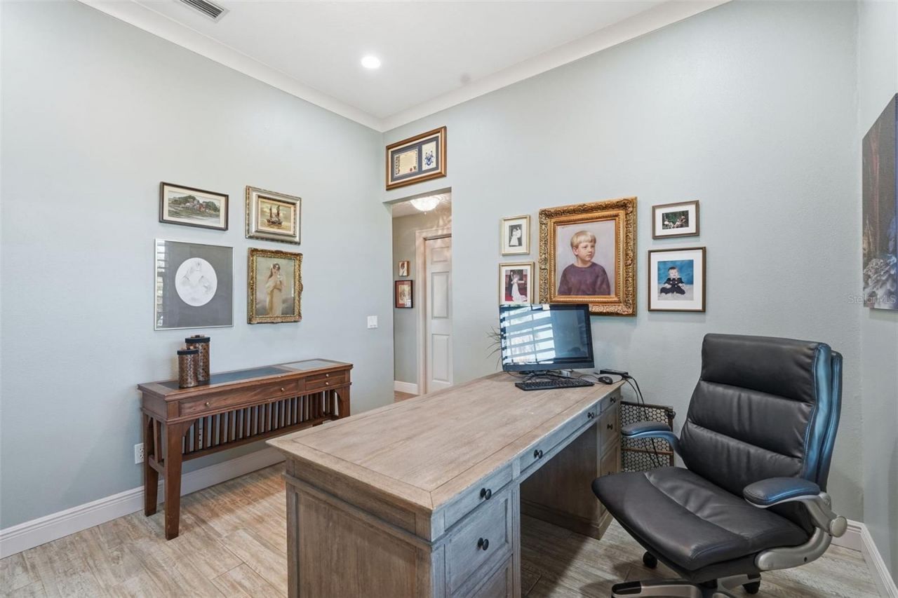 401 Harbor Drive, Belleair Beach, FL 33786 Photo