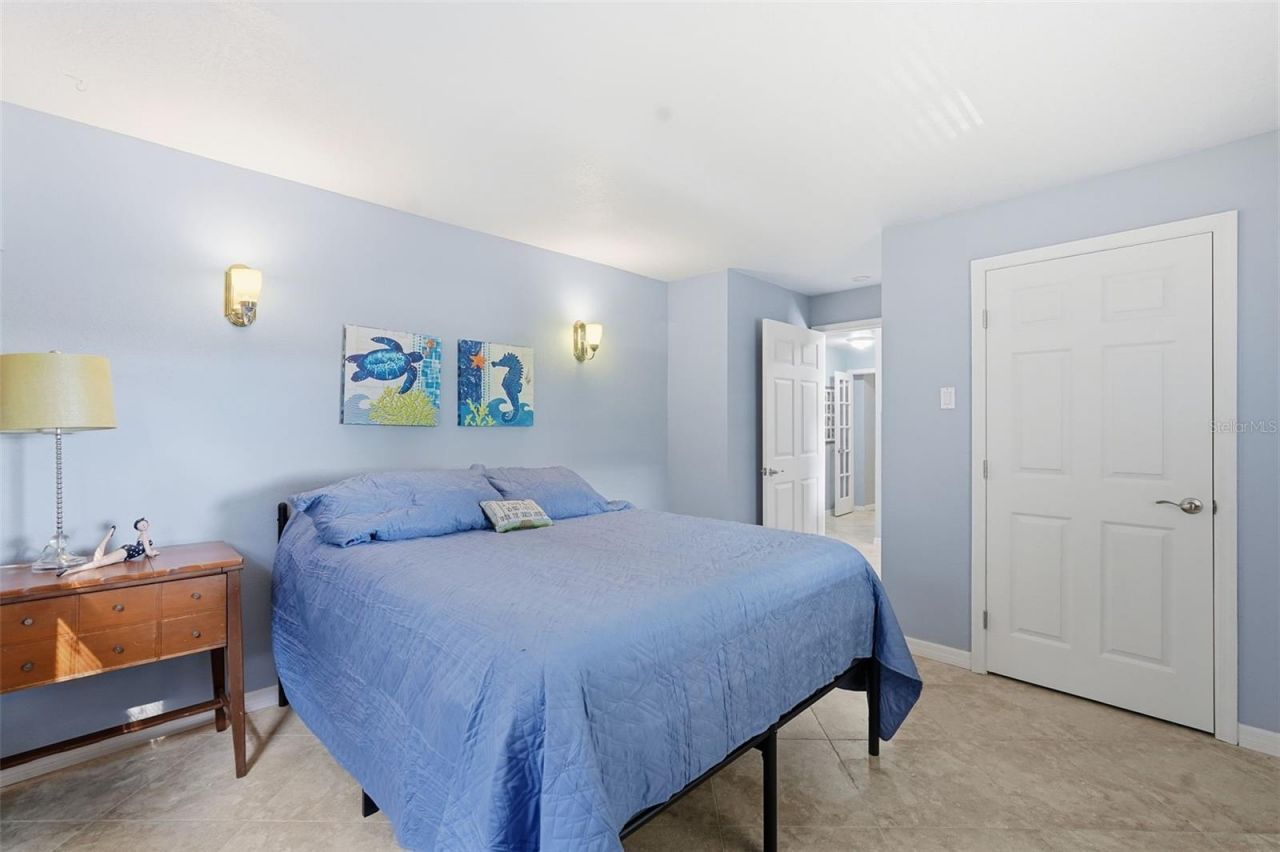 401 Harbor Drive, Belleair Beach, FL 33786 Photo